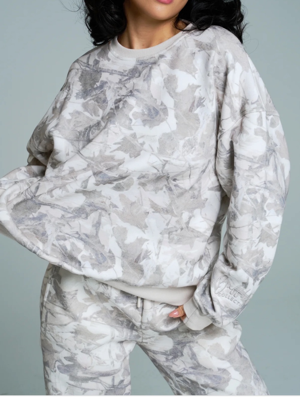 Buffbunny Plush Fleece Crew Pullover